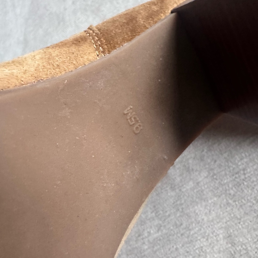 🧸Tory Burch Stafford Tan Suede Leather🧸 - Picture 6 of 9